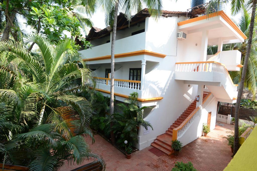 Silver Sands Sunshine - Angaara Candolim Kültér fotó