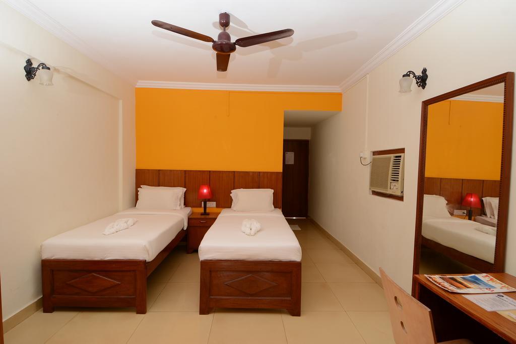 Silver Sands Sunshine - Angaara Candolim Szoba fotó