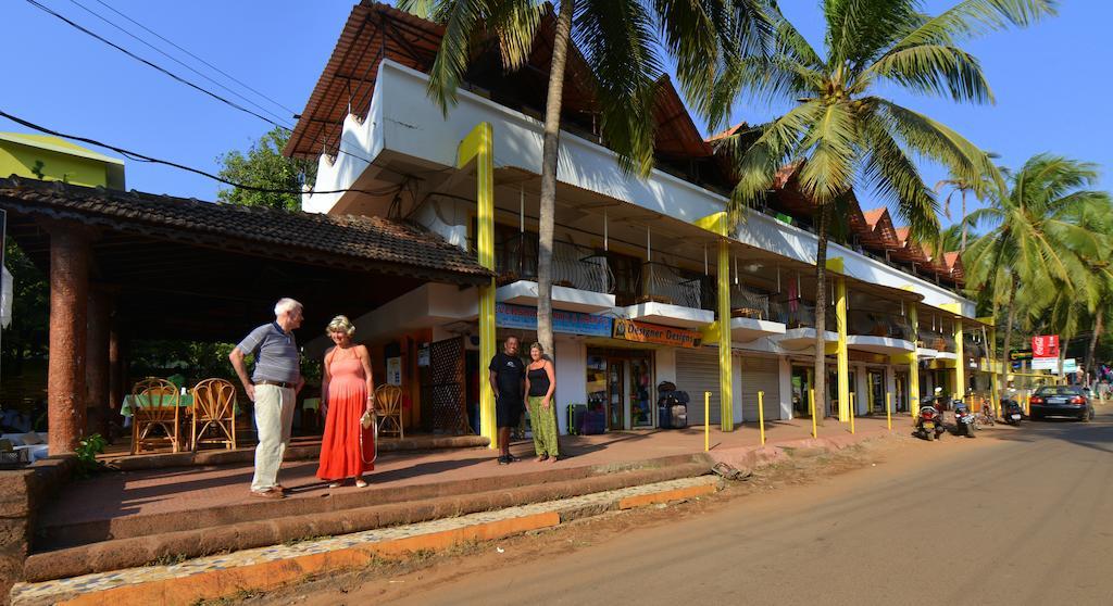 Silver Sands Sunshine - Angaara Candolim Kültér fotó