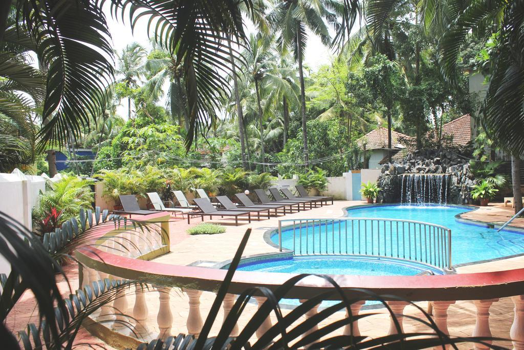 Silver Sands Sunshine - Angaara Candolim Kültér fotó